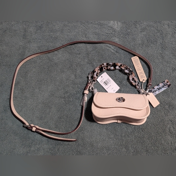NWT Coach Micro Wavy Dinky Cream Leather Crossbody Coachtopia Bag